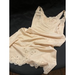 Vintage slip