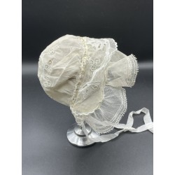 Embroidered bonnet